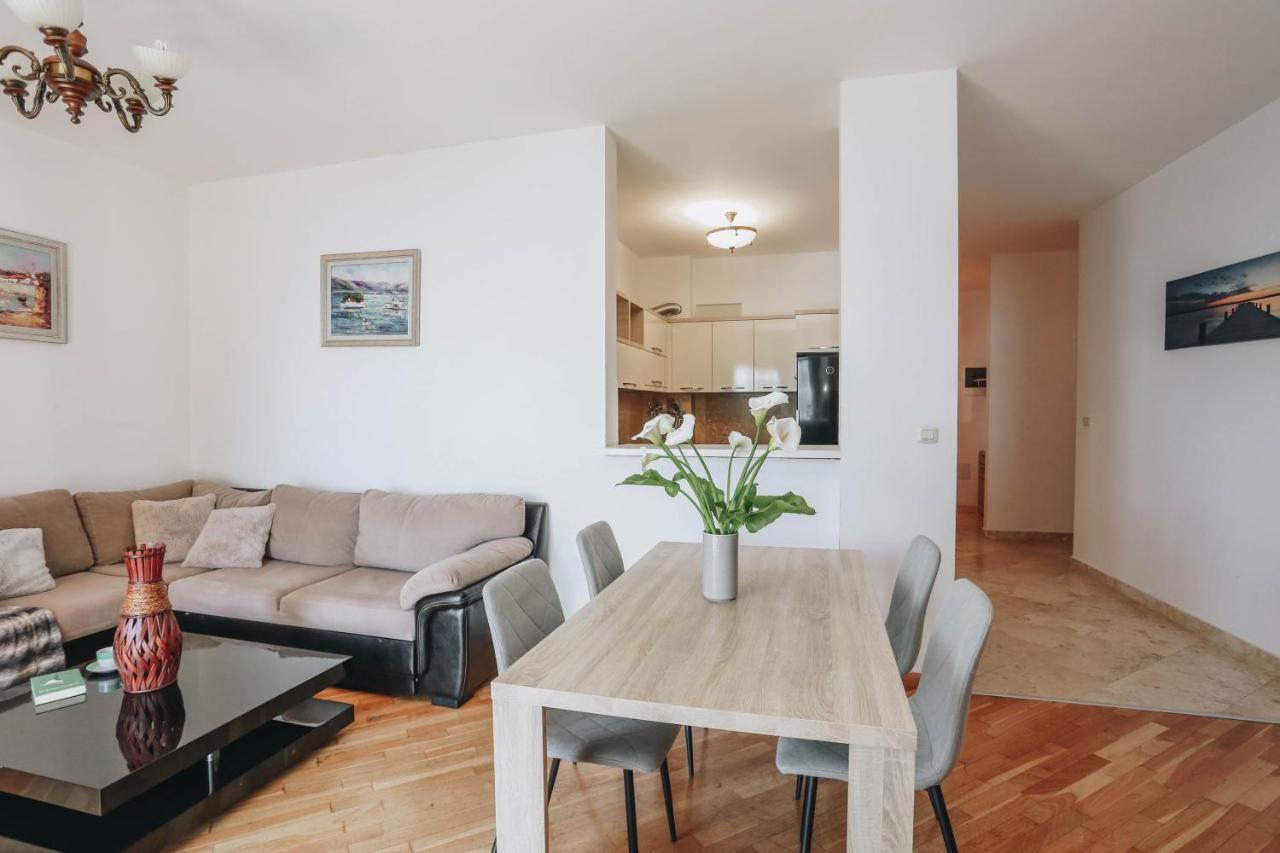 Apartment Near Ponta Nova Of Rafailovici Bečići المظهر الخارجي الصورة