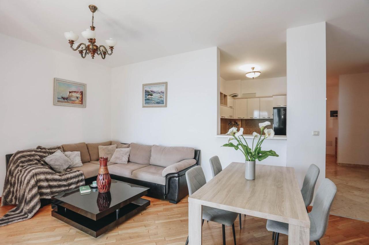 Apartment Near Ponta Nova Of Rafailovici Bečići المظهر الخارجي الصورة